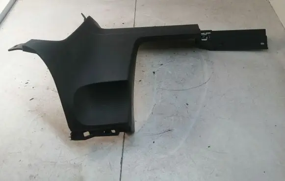 Volkswagen Golf V Dashboard lower bottom trim panel 1K1858368 P0110242