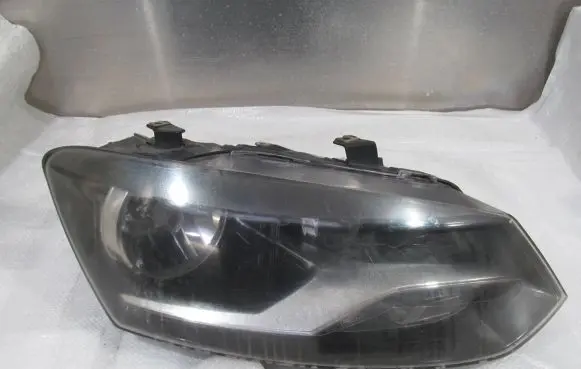 Volkswagen Polo V 6R Headlight/headlamp 20-C035 R00PL173 13320