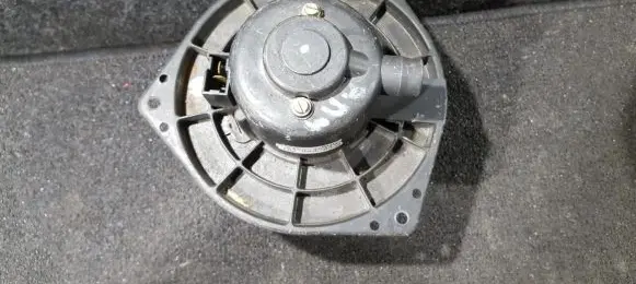 Suzuki Wagon R+ Heater fan/blower 381000011 ea41030350