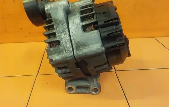 Volvo V60 Generator/alternator 312002574