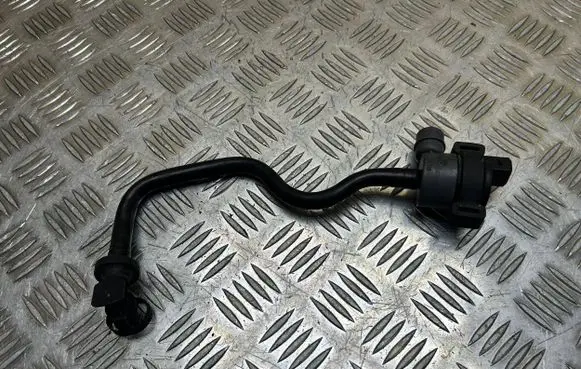 BMW 6 F06 Gran coupe Breather/breather pipe/hose 7636149 7636160