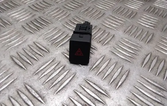 Nissan Qashqai Hazard light switch 299125472