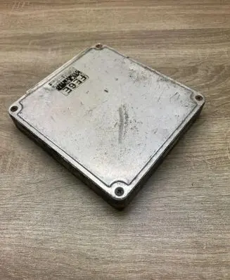 Mazda 626 Engine control unit/module ECU FE6E18881E FE6E