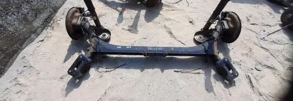 Peugeot RCZ Rear axle beam with reductor 