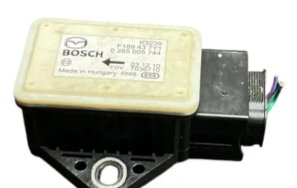 Mazda CX-7 ESP acceleration yaw rate sensor 0265005744 F189437Y1