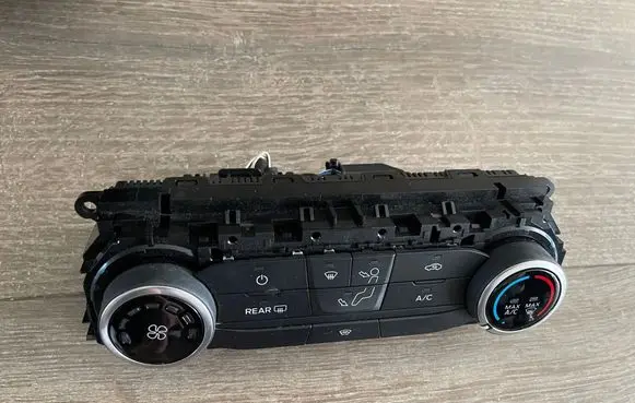 Ford Puma Interior fan control switch L1TT19980BB