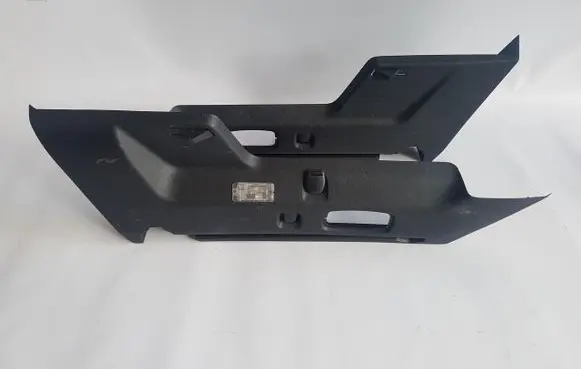 Renault Megane IV Trunk/boot side trim panel 