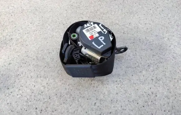 Audi A6 S6 C5 4B Front seatbelt 4B0857705A