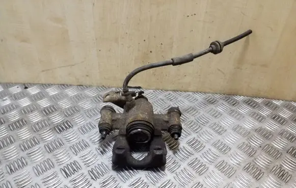 Nissan NV400 Rear brake caliper