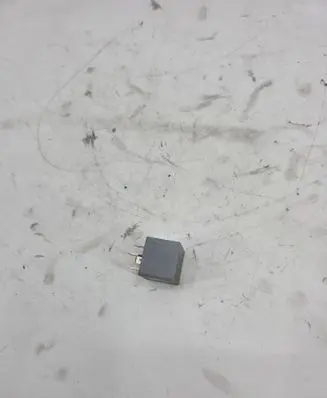 Audi A8 S8 D2 4D Other relay 443951253K