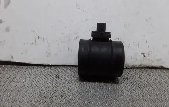 Opel Insignia A Mass air flow meter F00C2T8002