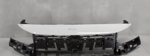 Citroen Berlingo Front bumper upper radiator grill 9855831280