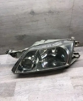 Mazda Premacy Headlight/headlamp