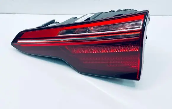 Audi A4 S4 B9 8W Tailgate rear/tail lights 8W5945076AA