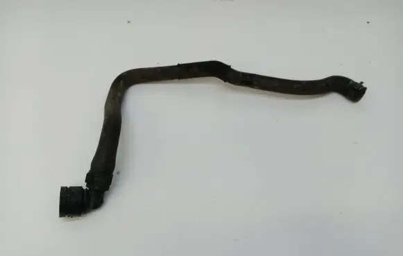 Volkswagen PASSAT B7 Engine coolant pipe/hose 3AA122157