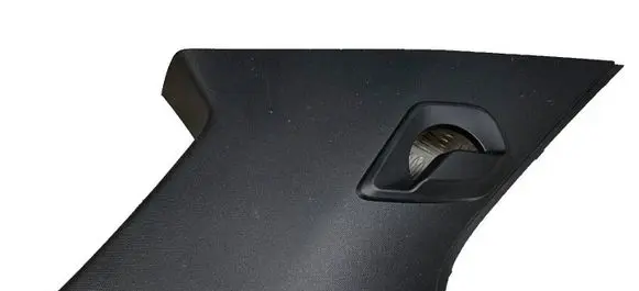 (D)pillar trim (top)