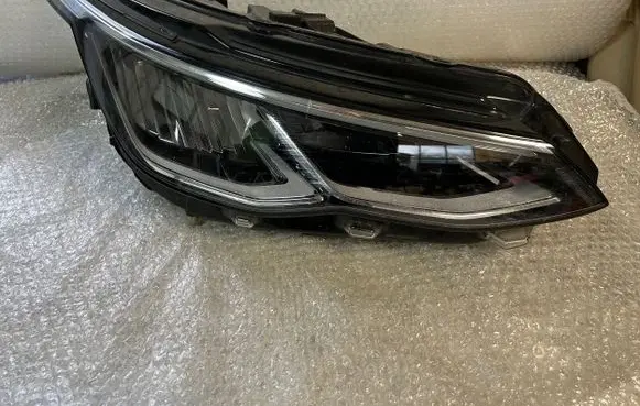 Volkswagen Golf VIII Headlight/headlamp 5h1941006B 90150891