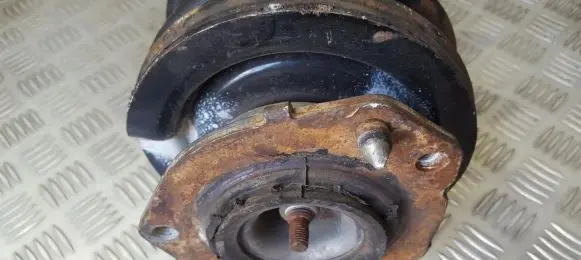 Fiat Ducato Coil spring mount 