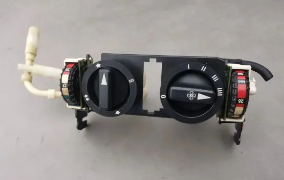 Mercedes-Benz S W126 Climate control unit 1268200103 1268200203 1268200110