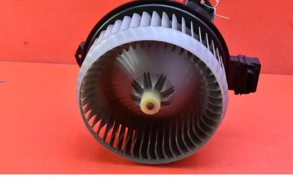 Honda CR-V Heater fan/blower AV5061