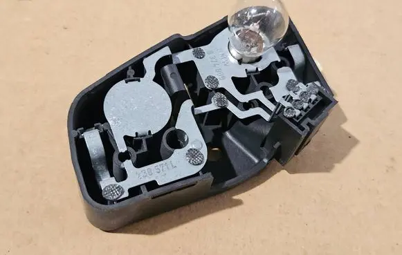 BMW 3 E46 Tail light bulb cover holder 8374809