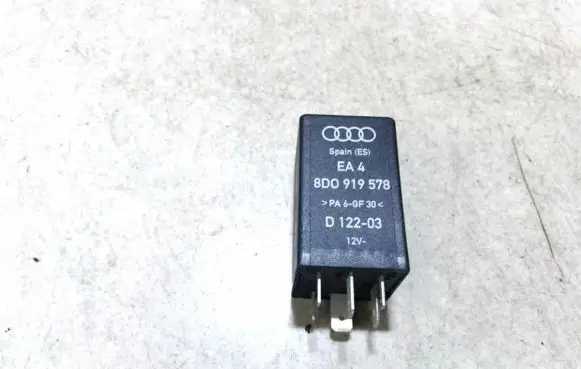 Volkswagen PASSAT B5 Other relay 8d0919578 d12203