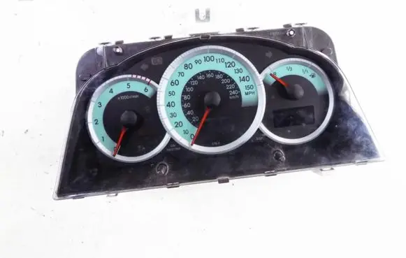 Toyota Corolla Verso AR10 Speedometer (instrument cluster) 838000F081