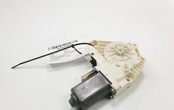 Audi A8 S8 D4 4H Rear door window regulator motor 8K0959802B