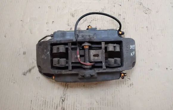 Porsche Cayenne (9PA) Front brake caliper 17ZL