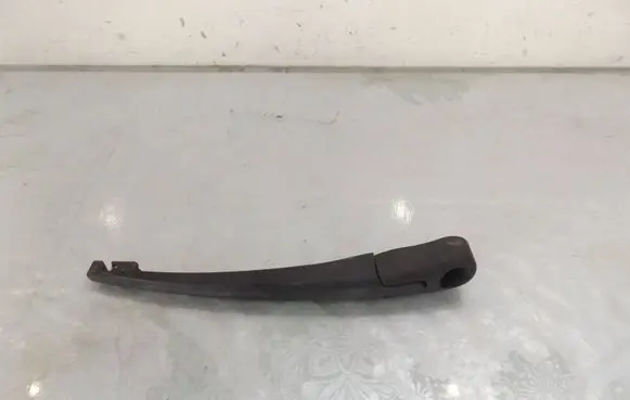Citroen C4 Grand Picasso Rear wiper blade arm