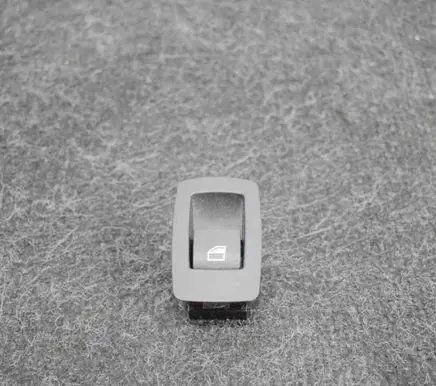 BMW 5 G30 G31 Electric window control switch 9208106