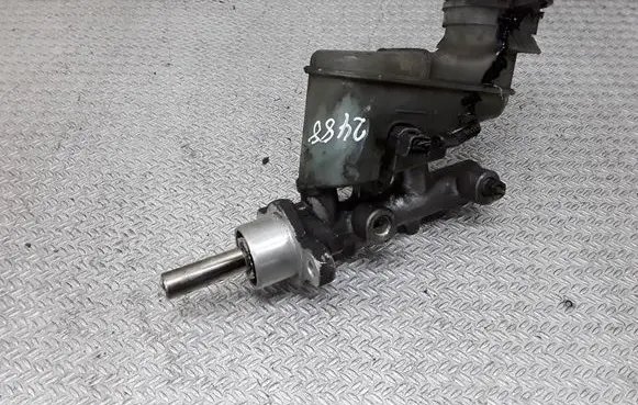 Honda Accord Master brake cylinder