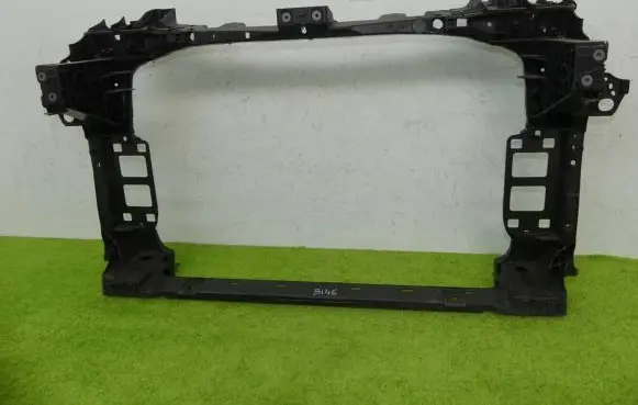 Porsche Cayenne (9Y0 9Y3) Radiator trim 9Y0805598