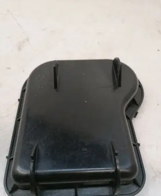 Ford Transit Headlight/headlamp dust cover 10090749