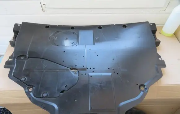 Mazda CX-5 Engine splash shield/under tray KE6456111