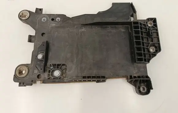 BMW 2 F46 Battery tray 9387574 0001425 310519