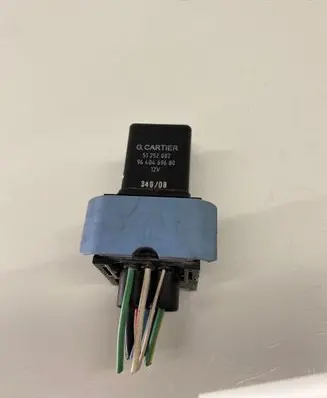 Peugeot 308 Glow plug pre-heat relay 51252002 9640469680