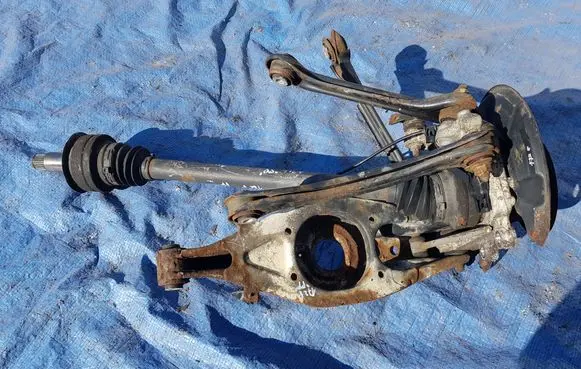 Mercedes-Benz SLK R172 Rear wheel hub spindle/knuckle PIASTA172PPF