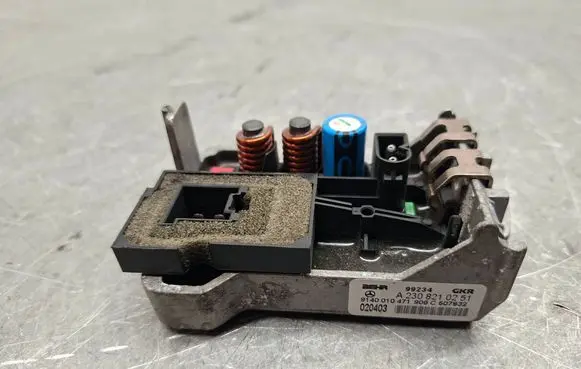 Mercedes-Benz E W211 Heater blower motor/fan resistor A2308210251