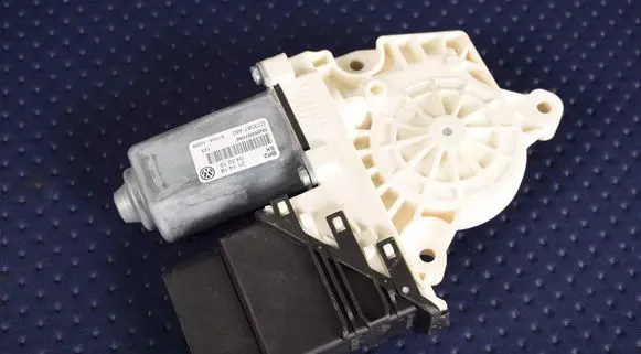 Nissan Micra Rear door window regulator motor 5N0959704F