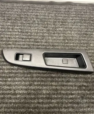 Subaru XV I Electric window control switch 94263FJ080