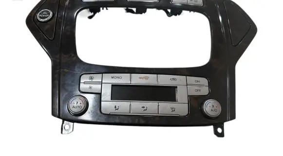 Ford Mondeo MK IV Climate control unit 7S7T18C612AF W8GB50125