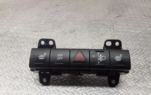 Hazard light switch