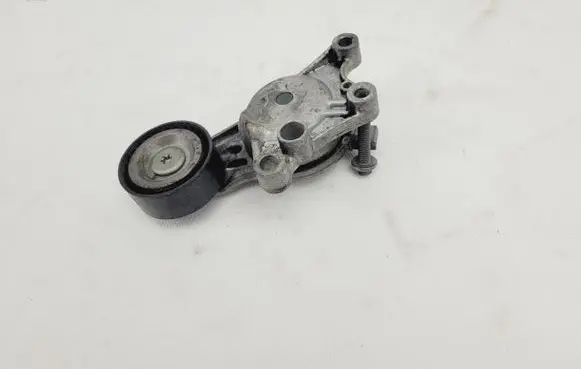 Peugeot 3008 II Timing belt tensioner 9807720180