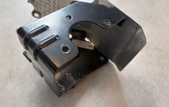 Land Rover Range Rover Sport L320 Fuel tank mounting bracket LR010416