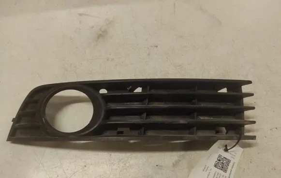 Audi A4 S4 B6 8E 8H Front bumper lower grill 8E0807681A 0010111840510