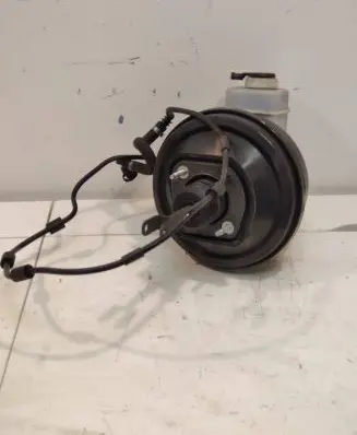 BMW 6 F12 F13 Brake booster 2284395 G2AT849 13B2242T1183