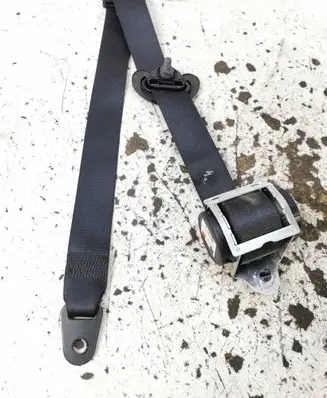 Mini Cooper Countryman R60 Front seatbelt 617059800D 141107
