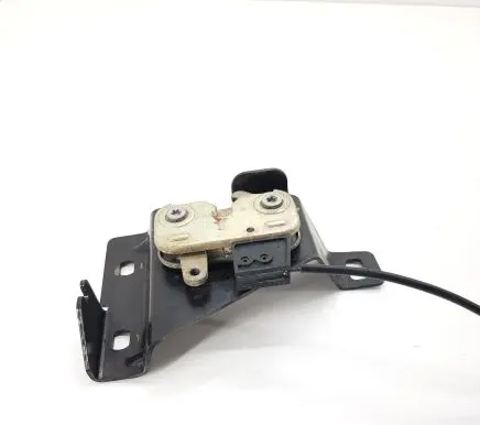 Jaguar XK8 - XKR Engine bonnet/hood lock/catch