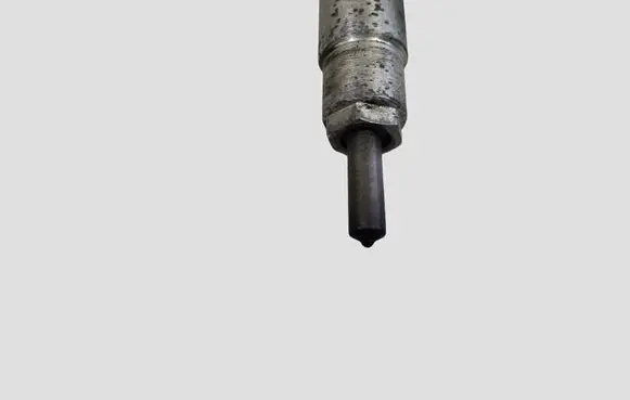 Mazda 6 Fuel injector R2AA13H50